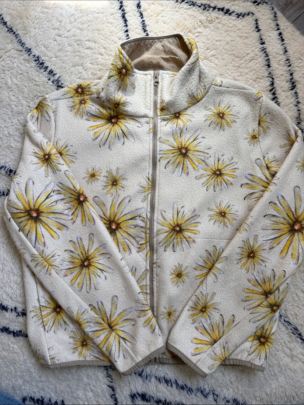 Juliet Johnstone Daisy Sherpa Fleece